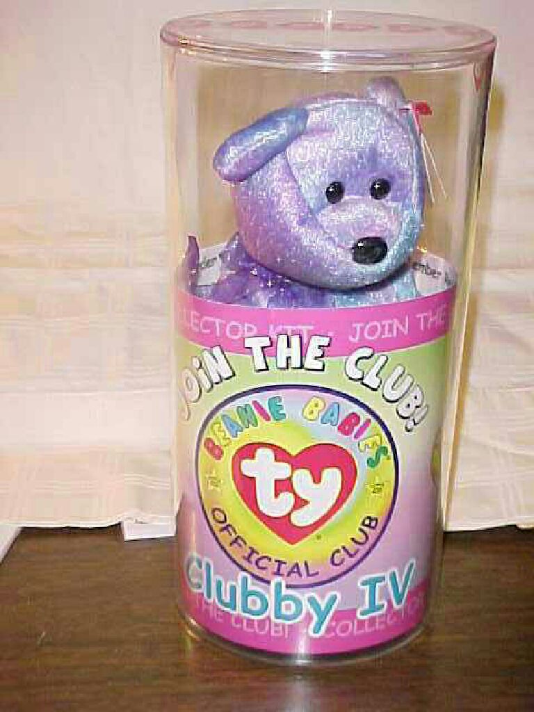 Clubby IV the Bear (Gold Button)  plush collectible - Main Image 2