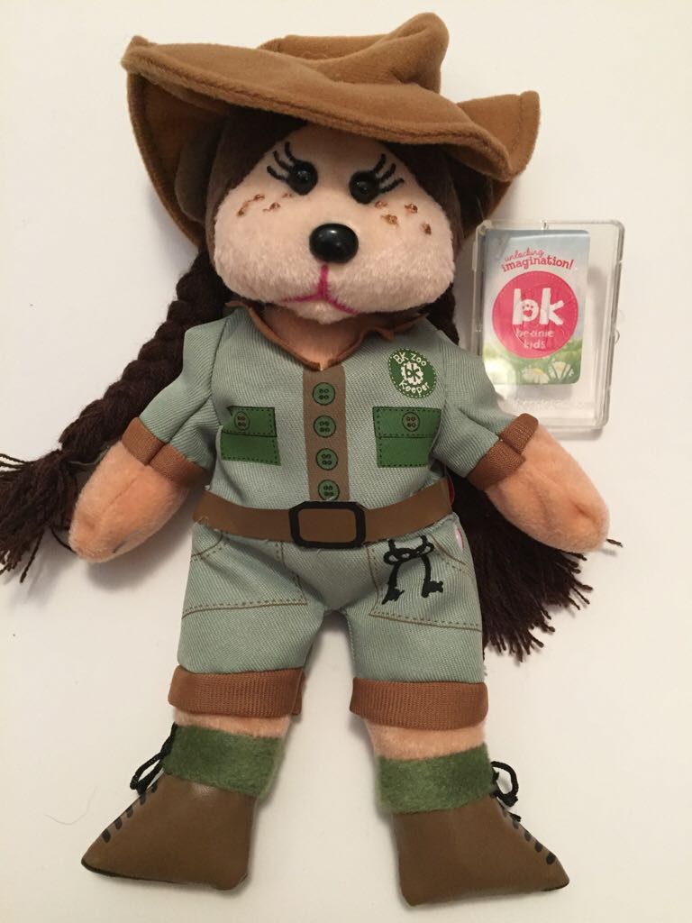 Herald the moose (beanie baby)