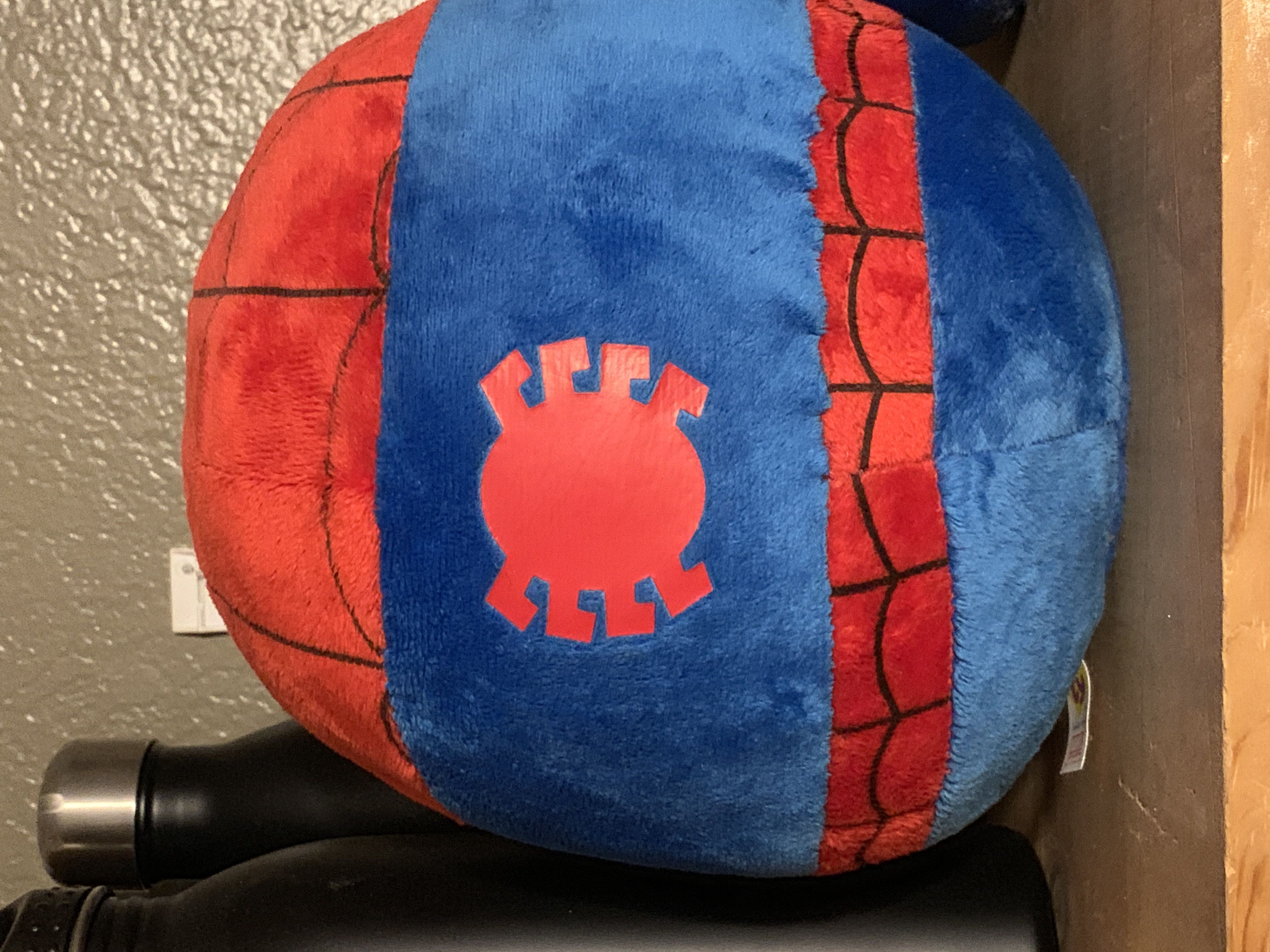 Spider-Man Beanie Ballz   (United States) plush collectible [Barcode 501307] - Main Image 2