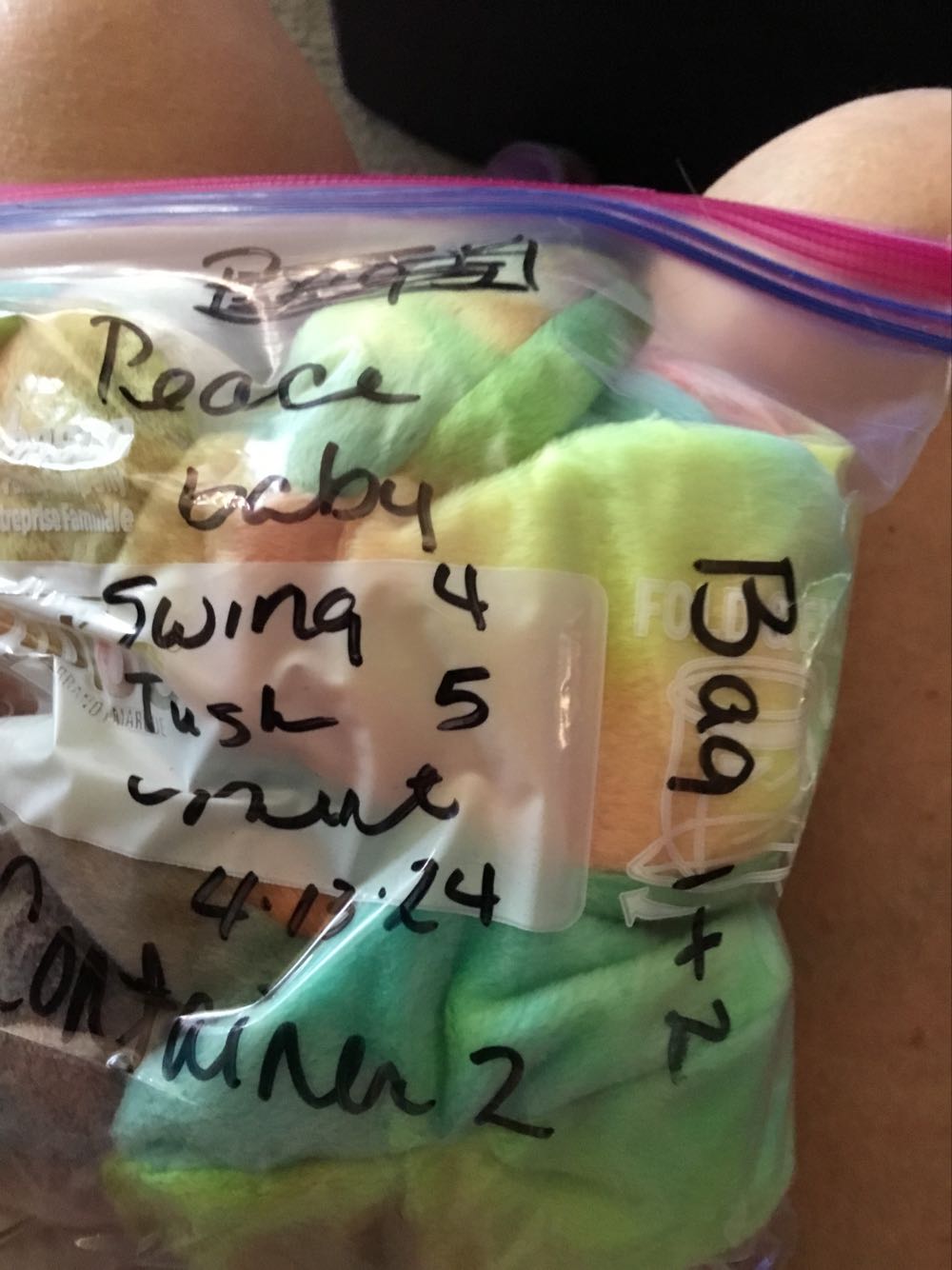 Peace  plush collectible [Barcode 008421040537] - Main Image 2