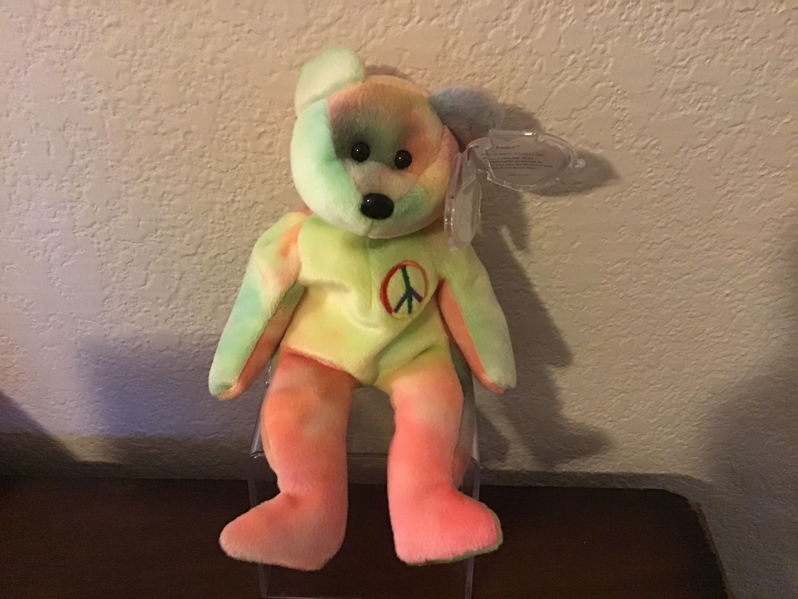 Peace The Bear  plush collectible [Barcode 008421040537] - Main Image 1