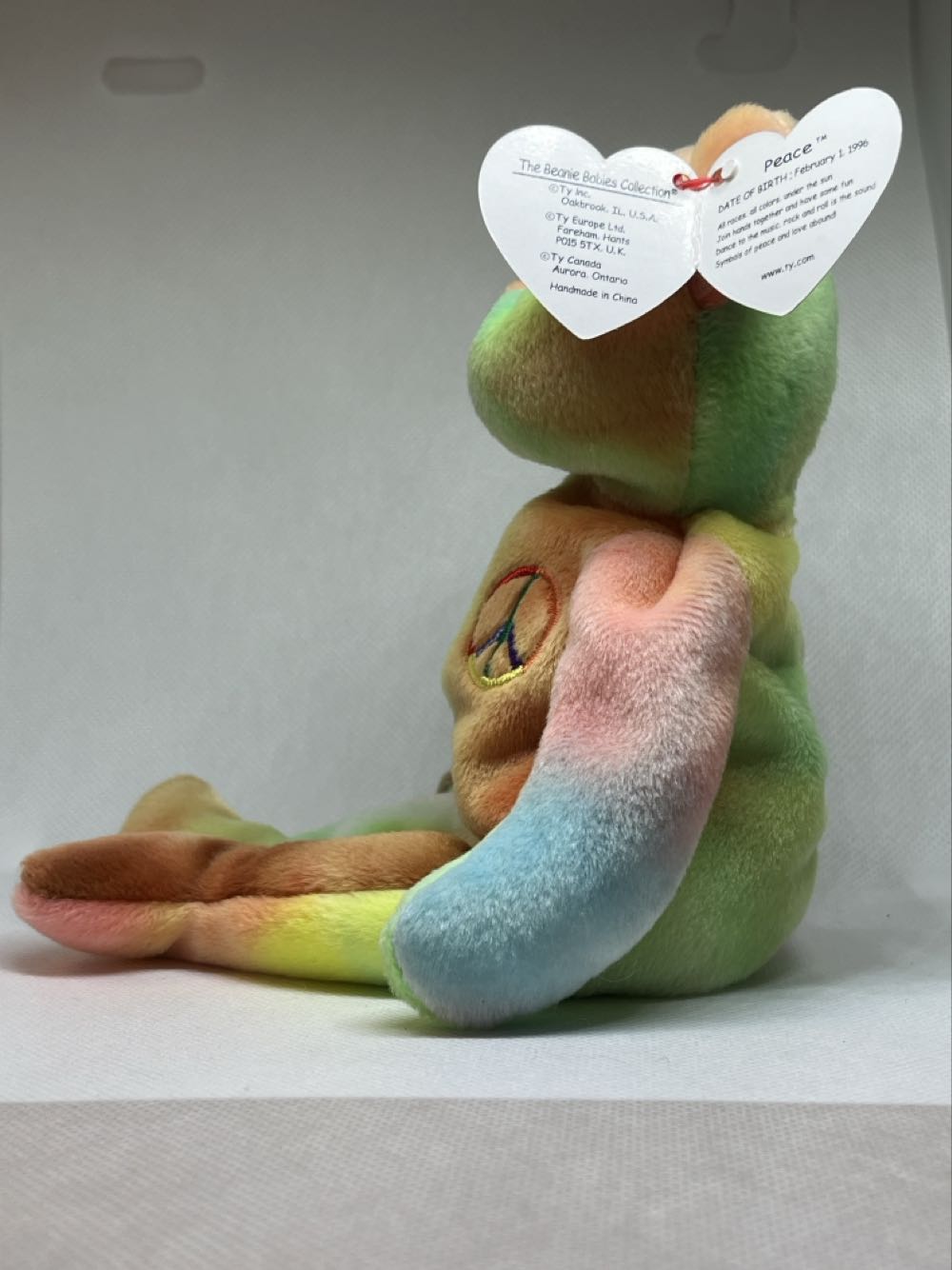 Peace The Bear  plush collectible [Barcode 008421040537] - Main Image 2
