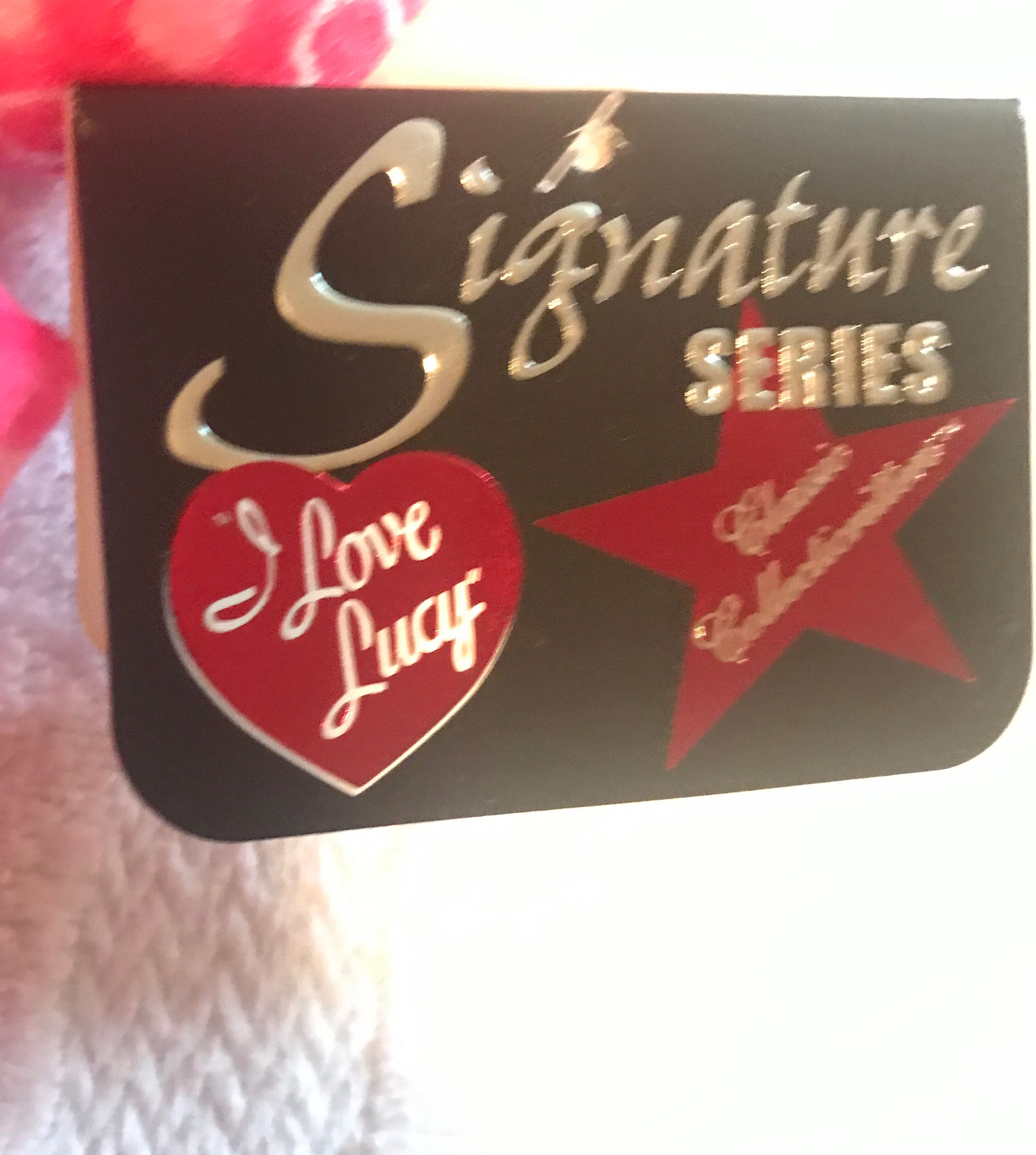 Signature Series Classic Collectionitters I Love Lucy  (United States) plush collectible [Barcode 634573125626] - Main Image 2