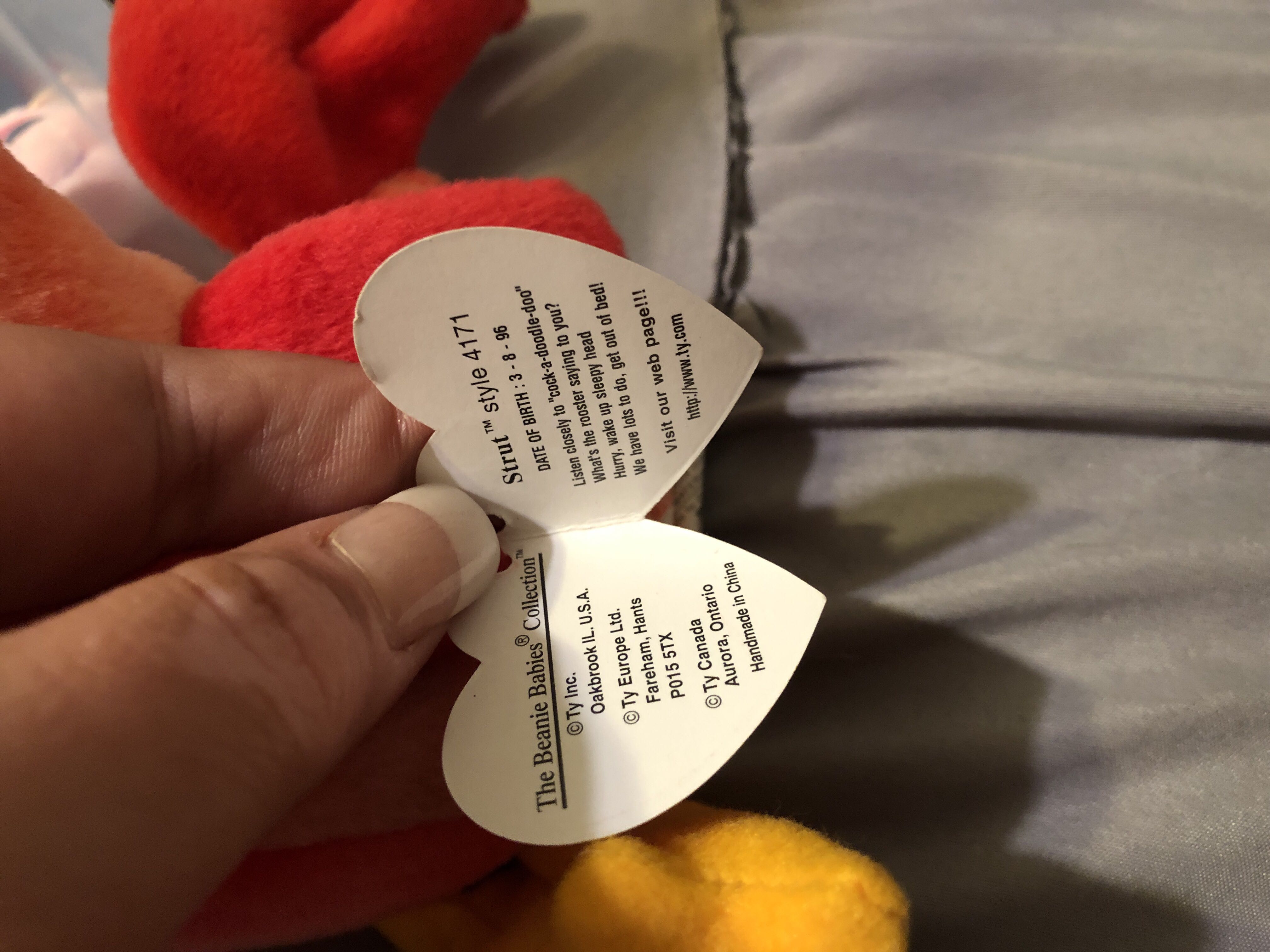 Strut The Rooster  (United States) plush collectible [Barcode 008421041718] - Main Image 2