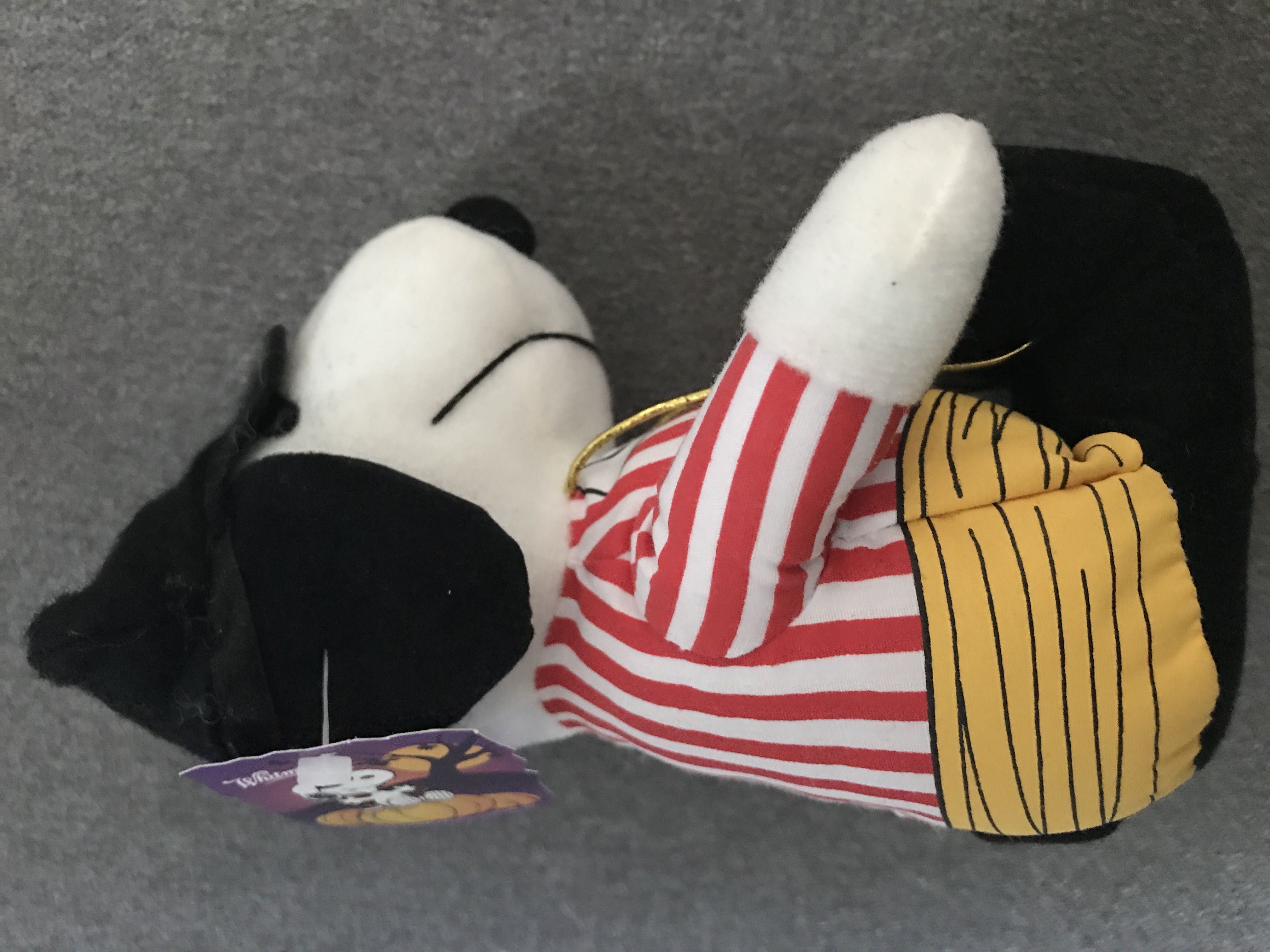 Pirate Snoopy  plush collectible - Main Image 2