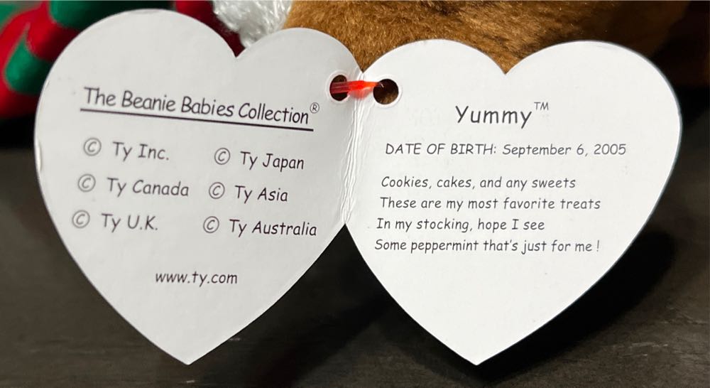 Yummy the Bear  (United States) plush collectible [Barcode 008421402755] - Main Image 3