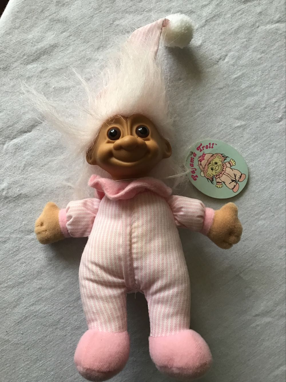 Nip - White Face With Pink Whiskers 