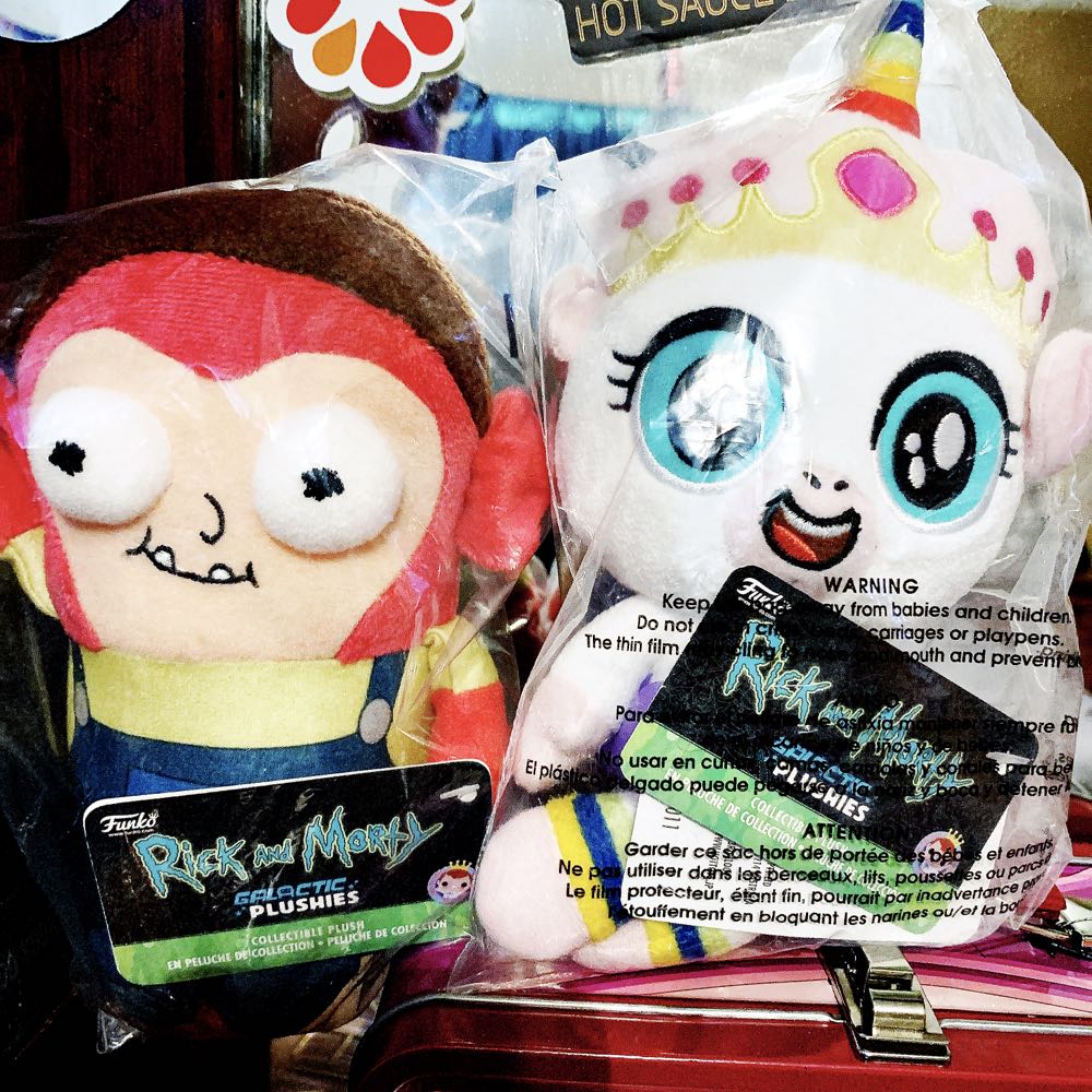 Morty Jr  plush collectible [Barcode 889698332729] - Main Image 3