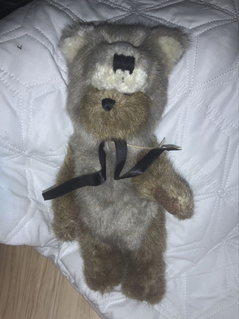 Mega Yarn Yoshi amiibo