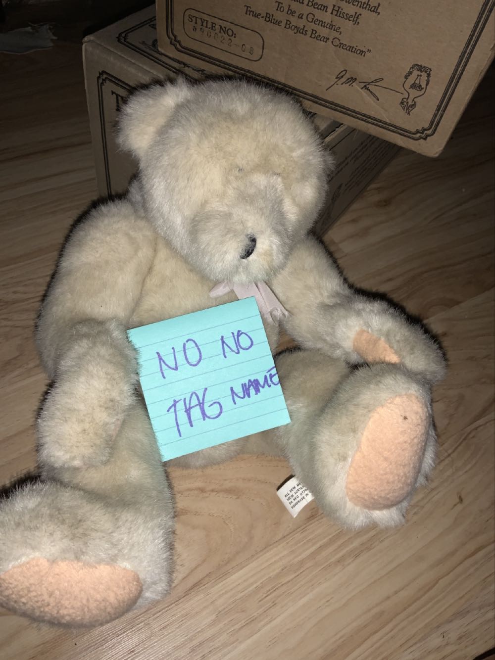 NO NAME  plush collectible - Main Image 3