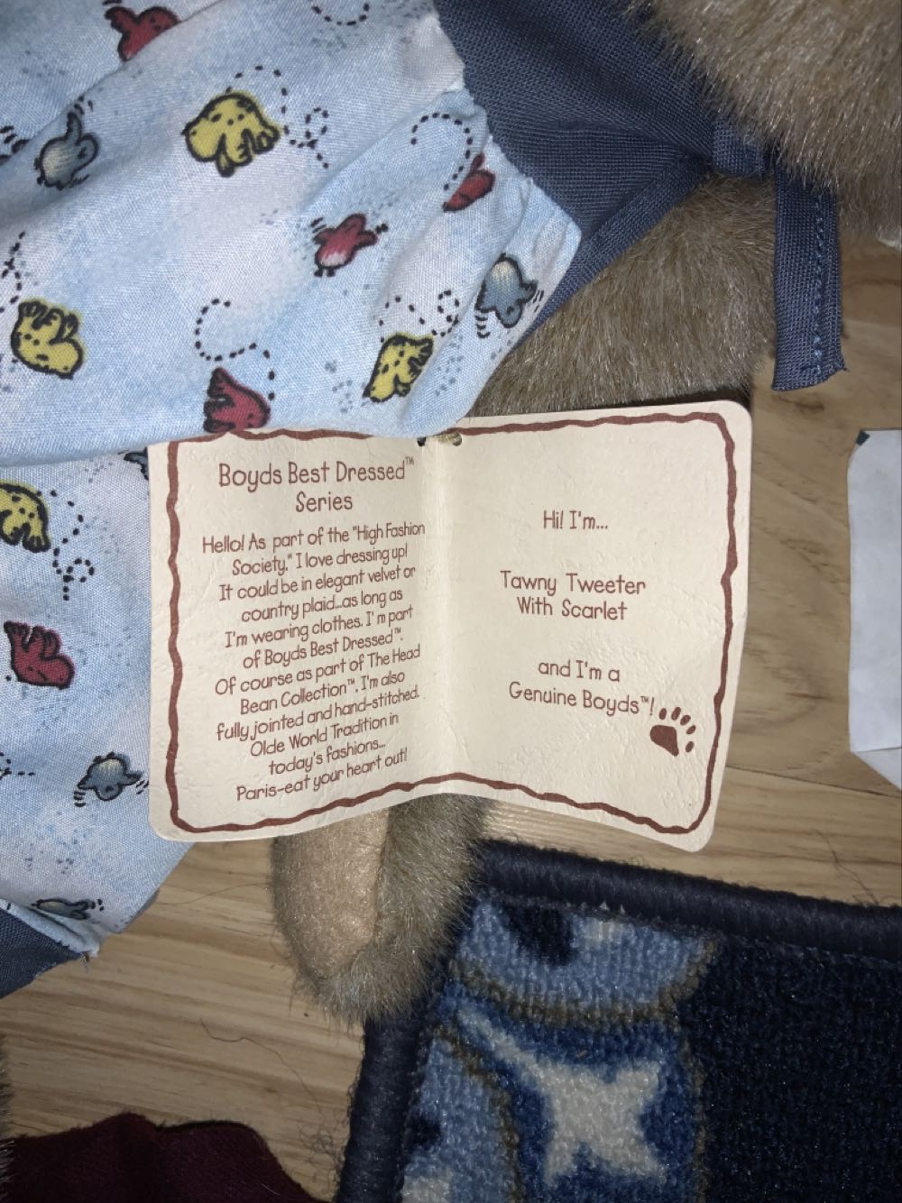 Tawny Tweeter With Scarlet  plush collectible - Main Image 3