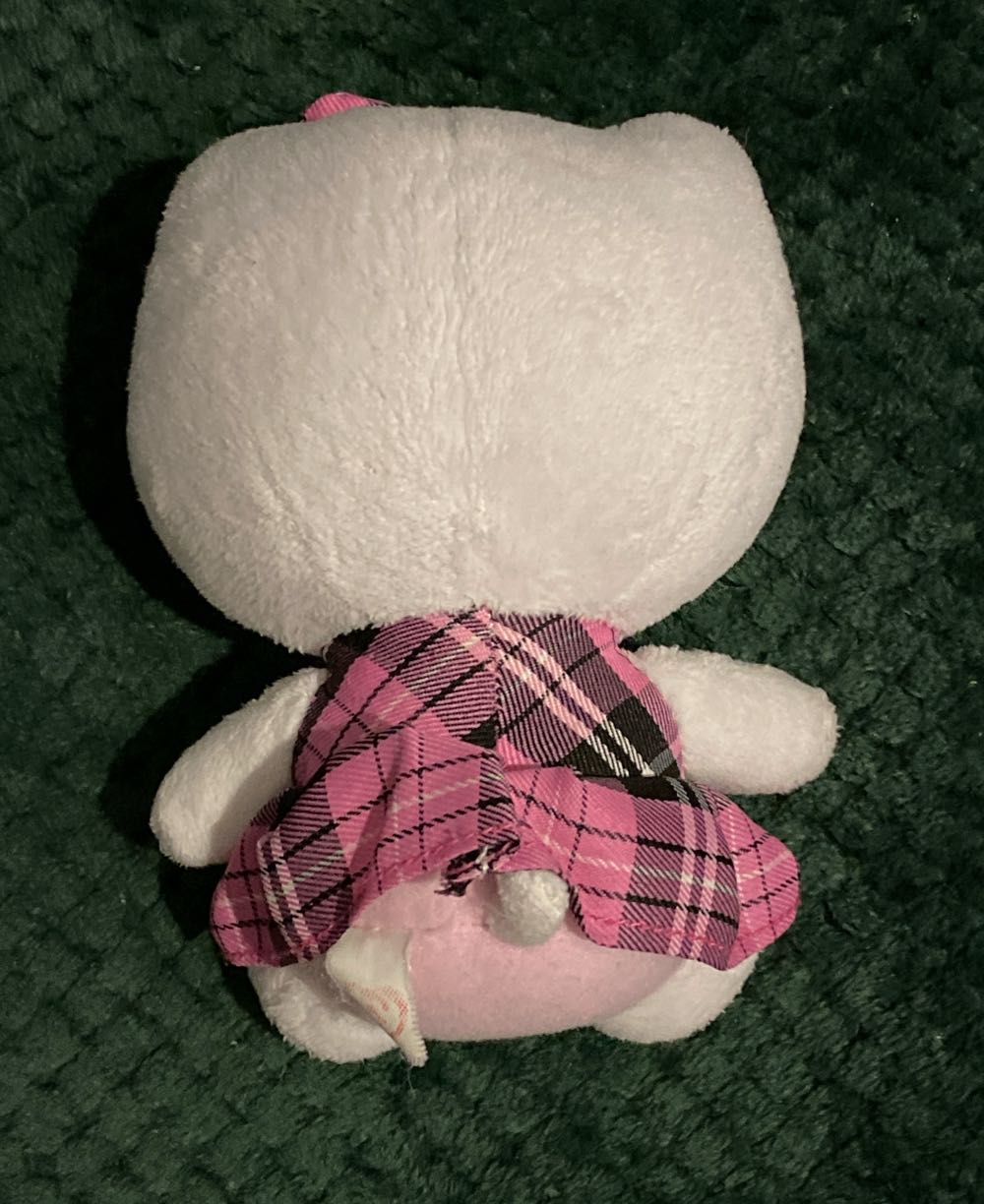 Hello Kitty Pink Tartan  (Canada) plush collectible - Main Image 3
