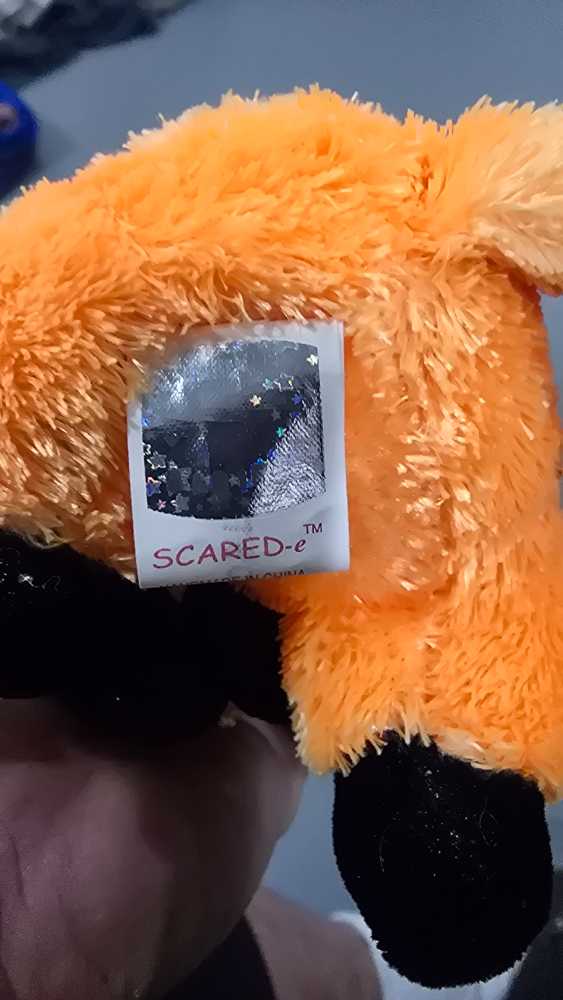 Ty Scared-e  (Canada) plush collectible - Main Image 3