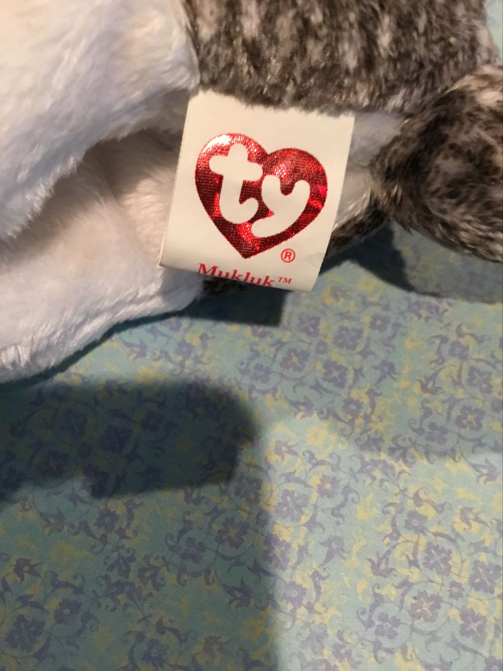 Mukluk The Husky Dog 🐕 (Blue And Green Eye) L  plush collectible [Barcode 008421400317] - Main Image 3