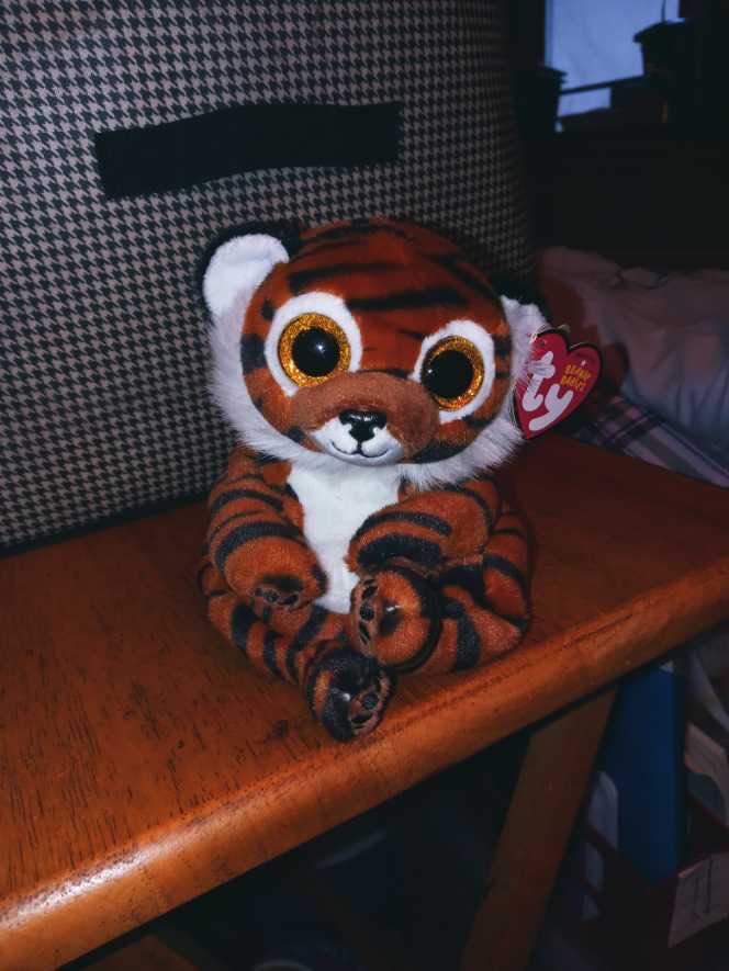 Fredrick The Fox  (United States) plush collectible [Barcode 008421500529] - Main Image 2