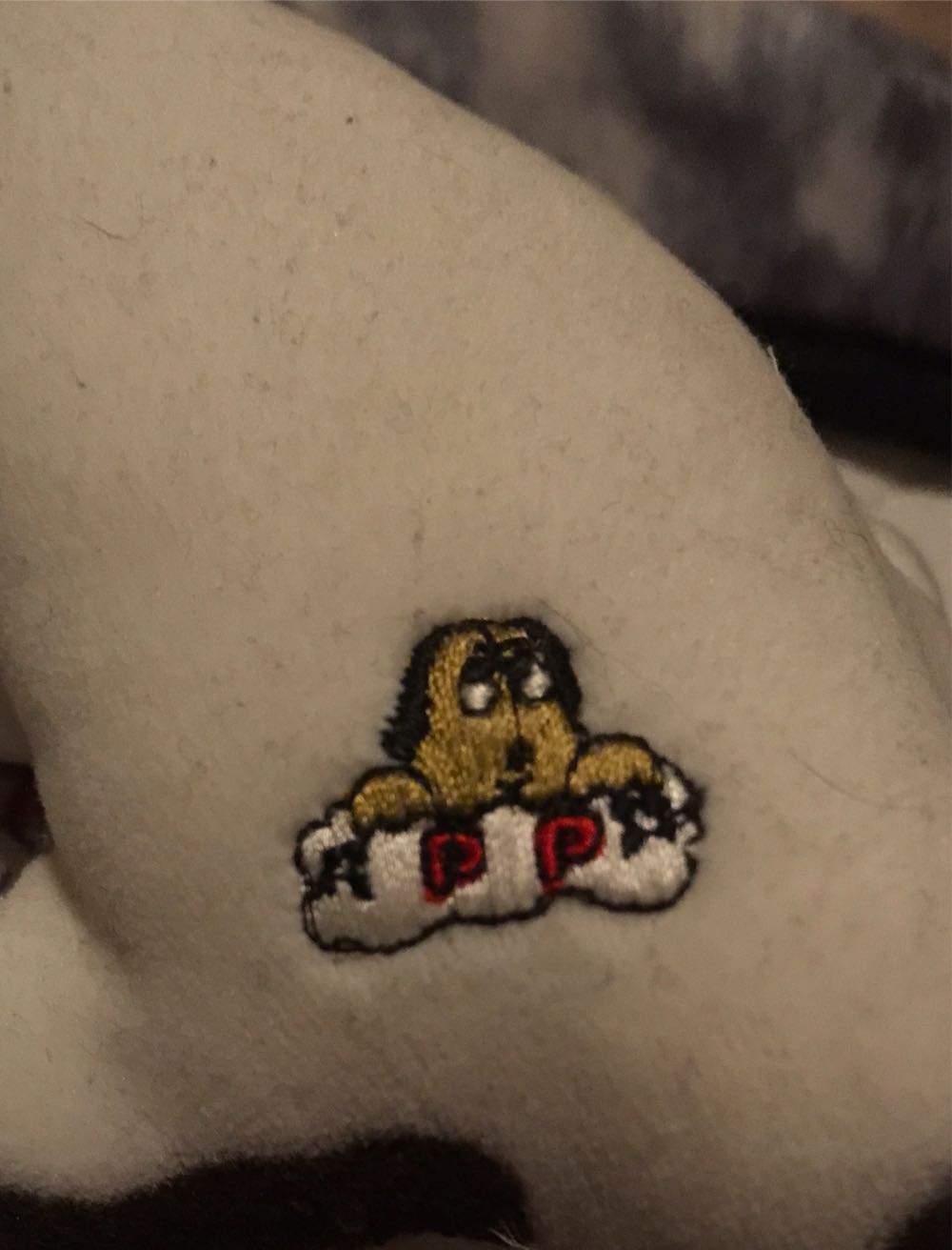 Rufus, I84-9NB0-WBrF  (United States) plush collectible - Main Image 2