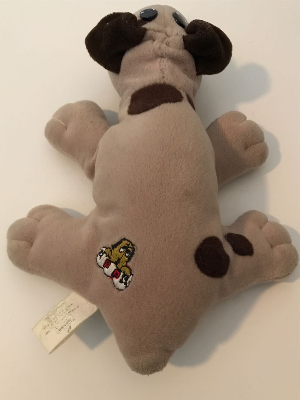 Roger, I84-8.5NB0-TF  (United States) plush collectible - Main Image 2