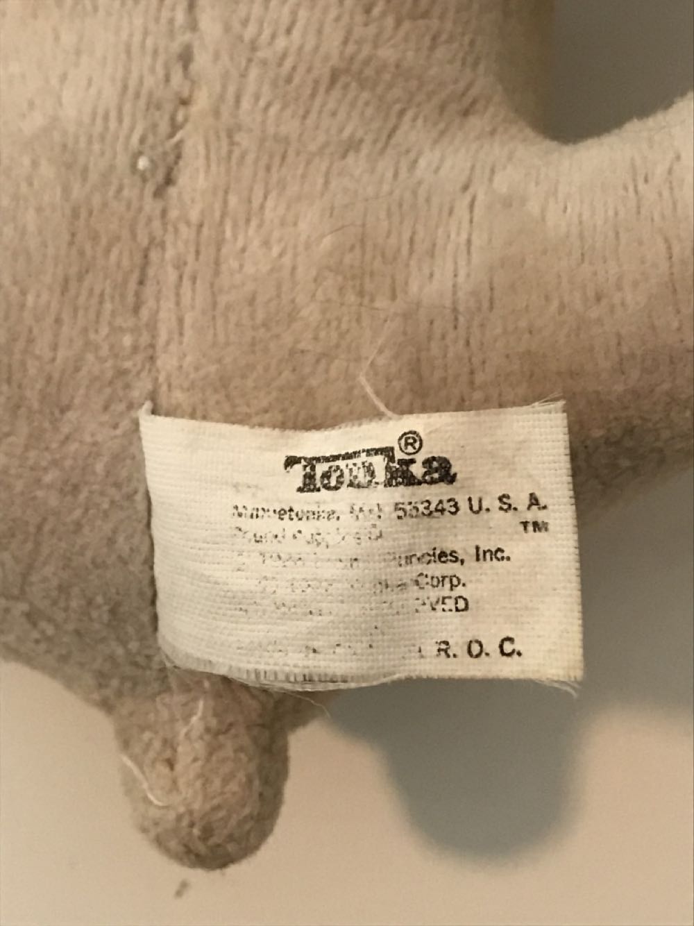 Herbert, T86-8NB0-GL  (United States) plush collectible - Main Image 4