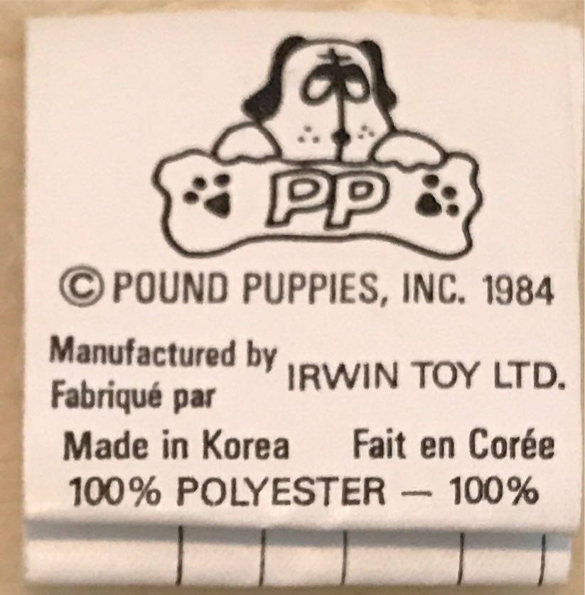 Molly, I84-18M&B0-CDBrL  (Canada) plush collectible - Main Image 3