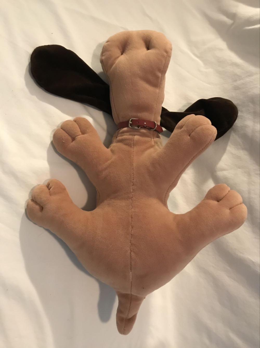 Toby, T85-18N0-BrD-L  (United States) plush collectible - Main Image 3