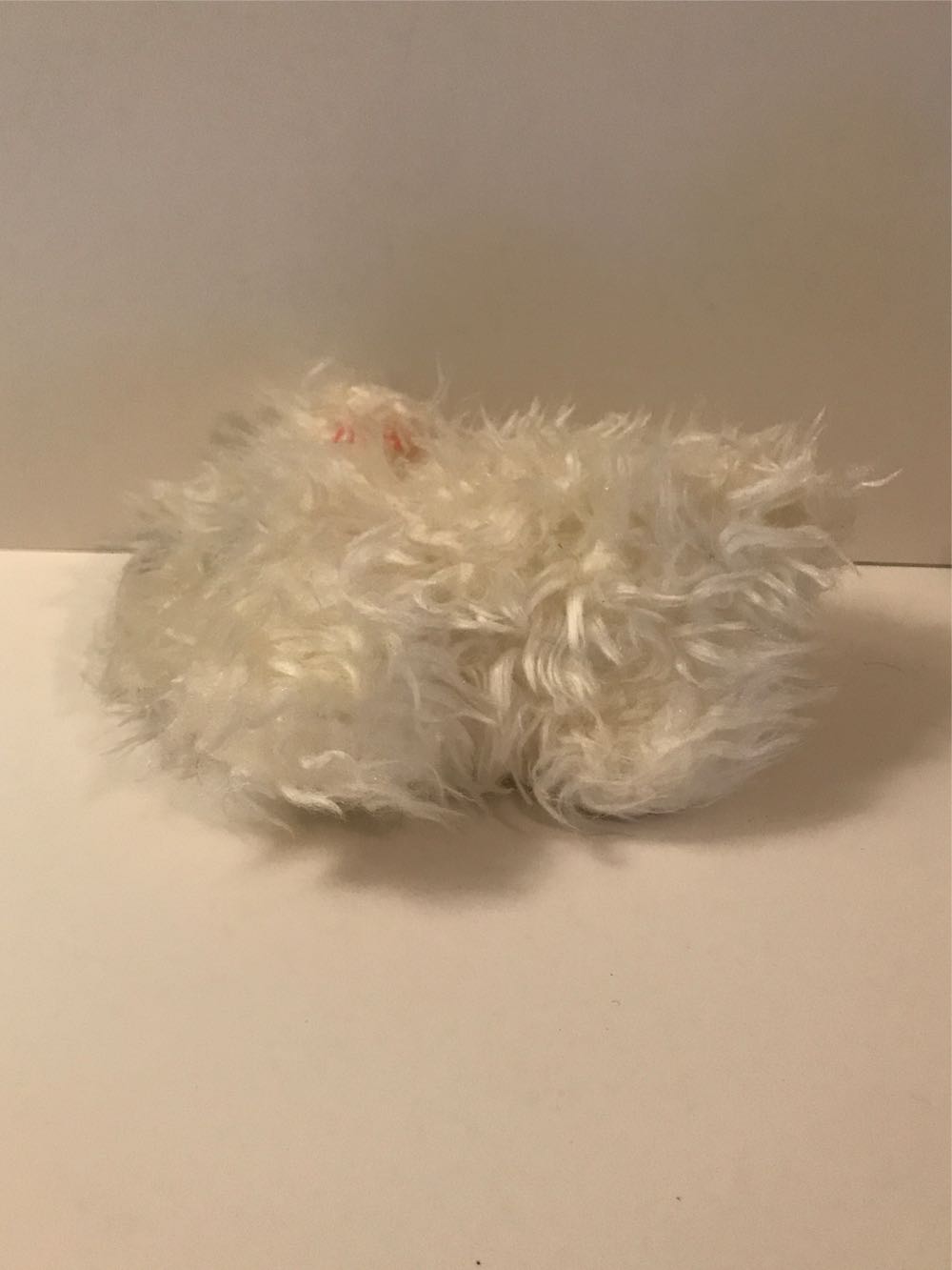 Gigi, G95-6PB0-W  plush collectible - Main Image 2