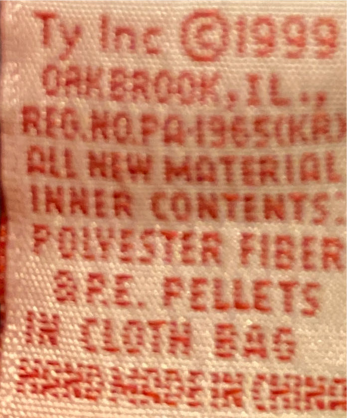 Lips (Beanie Buddy)  (United States) plush collectible - Main Image 4