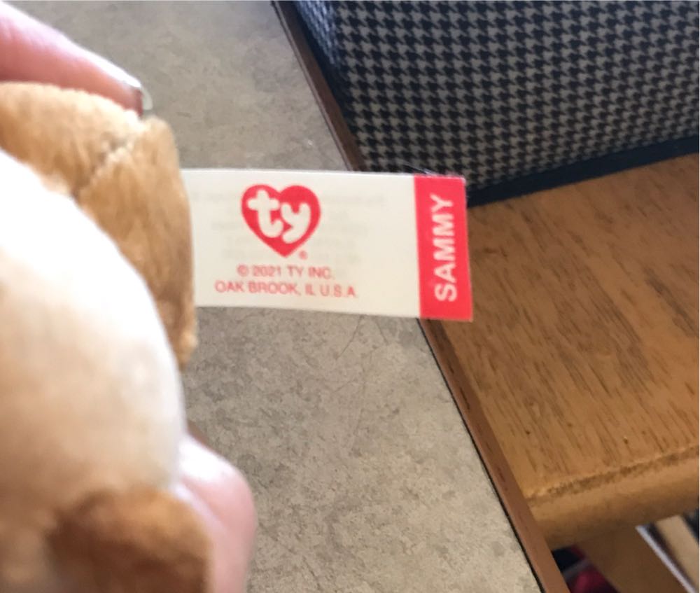 Sammy the Great Horned Owl  (United States) plush collectible - Main Image 3