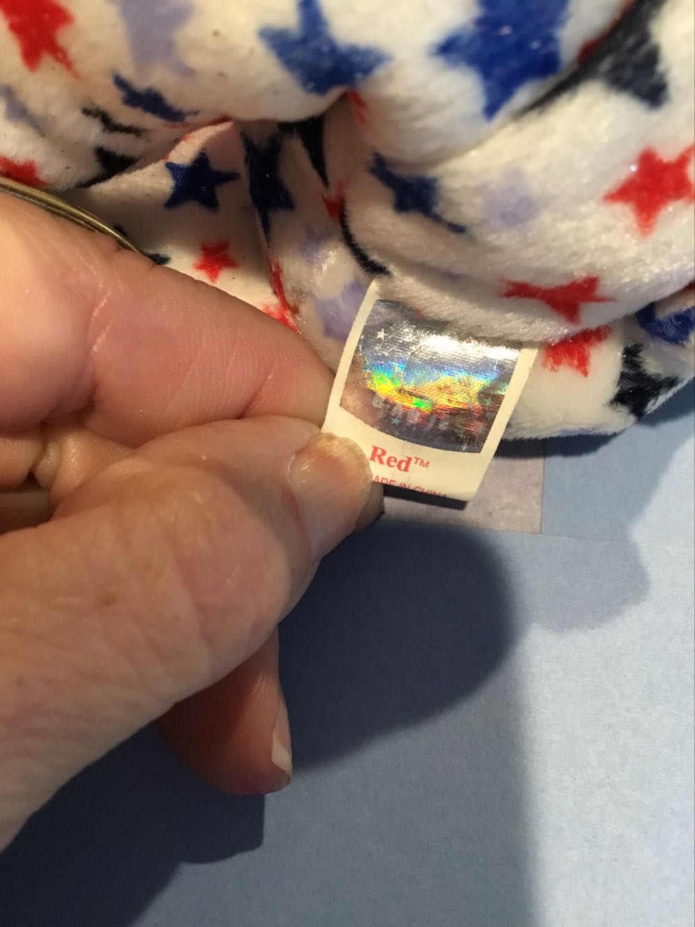 Red The Bear - Patriotic  (United States) plush collectible [Barcode 008421400003] - Main Image 3