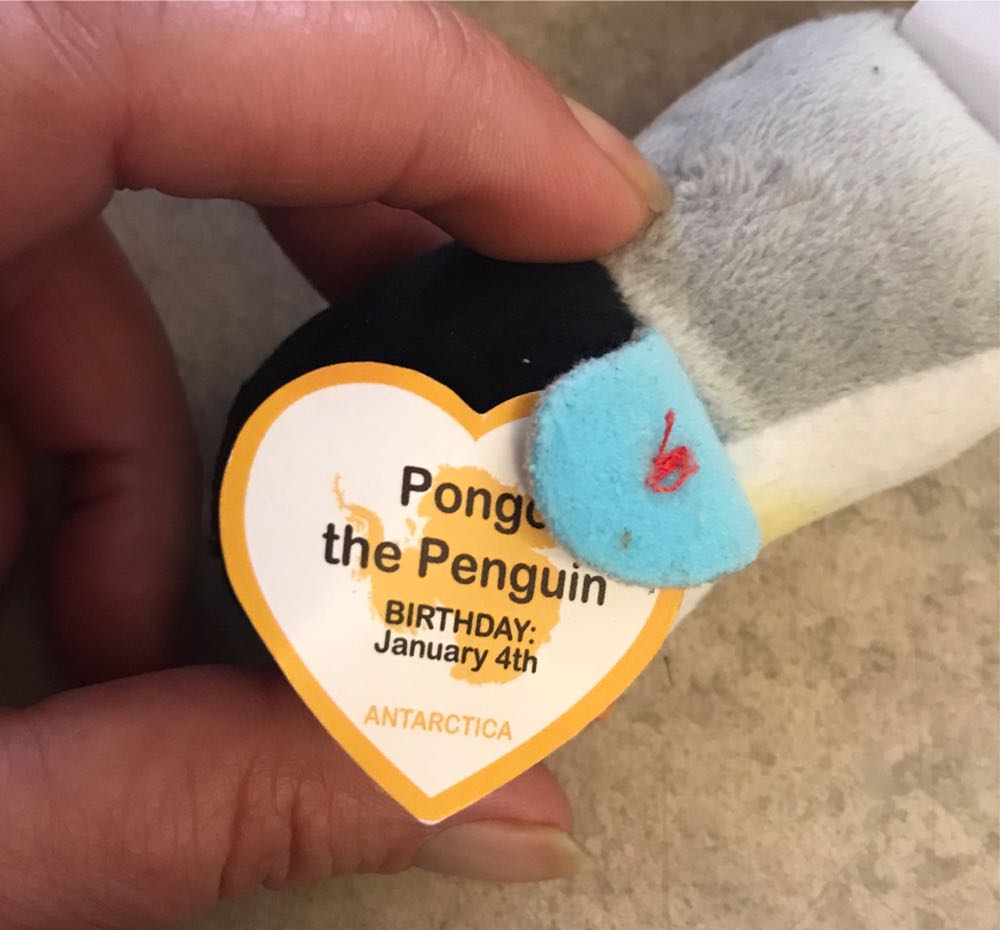 Pongo the Penguin  (United States) plush collectible - Main Image 2