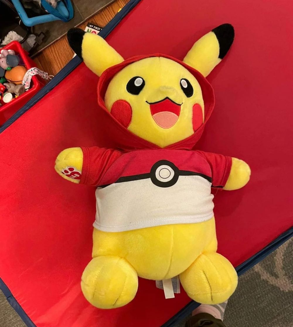 Pilar the Grasshopper 5”