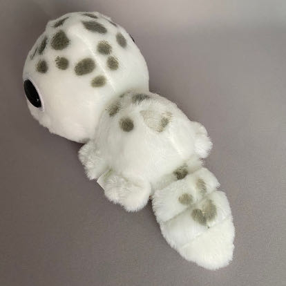 White Leopard Gecko  plush collectible [Barcode 4589469838929] - Main Image 3