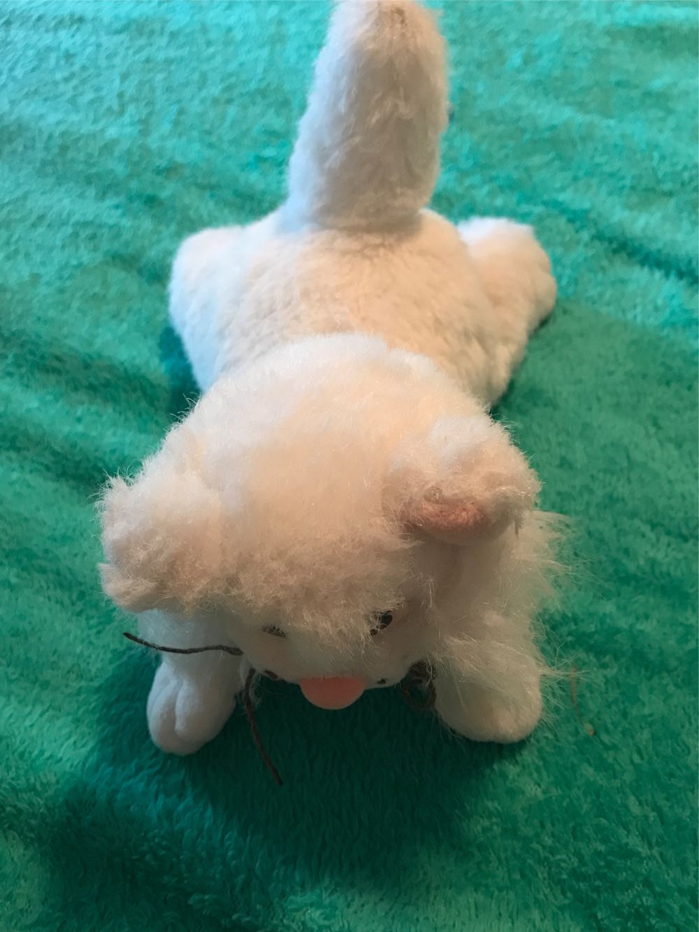 H86-7NBF1-W  plush collectible - Main Image 1