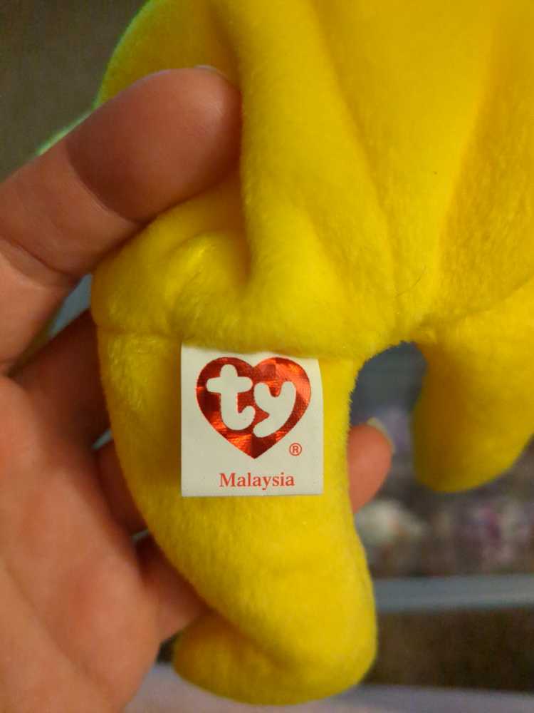 Malaysia The Bear  plush collectible [Barcode 008421460243] - Main Image 2