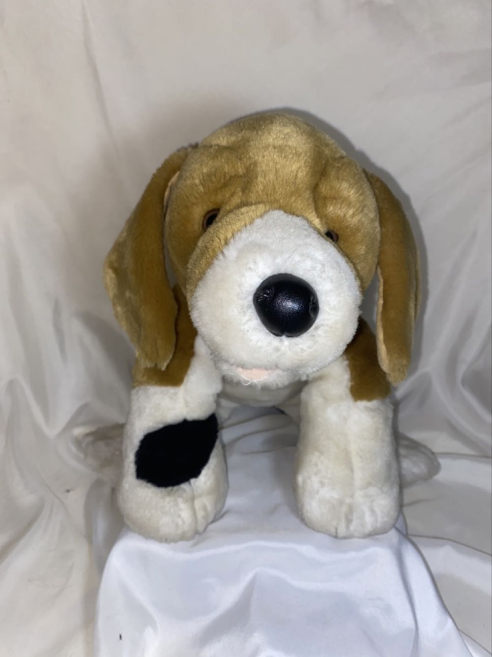 Beagle  plush collectible - Main Image 2