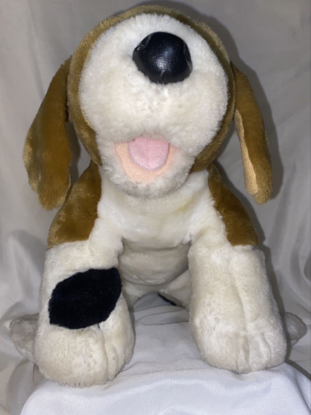Beagle  plush collectible - Main Image 3