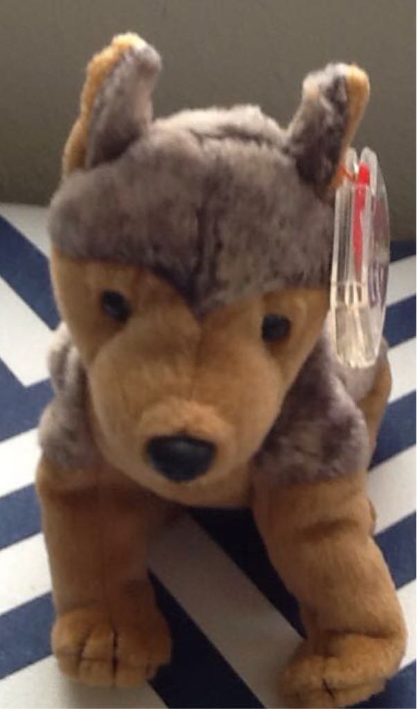 Squishmallow Sanrio Badzt Maru