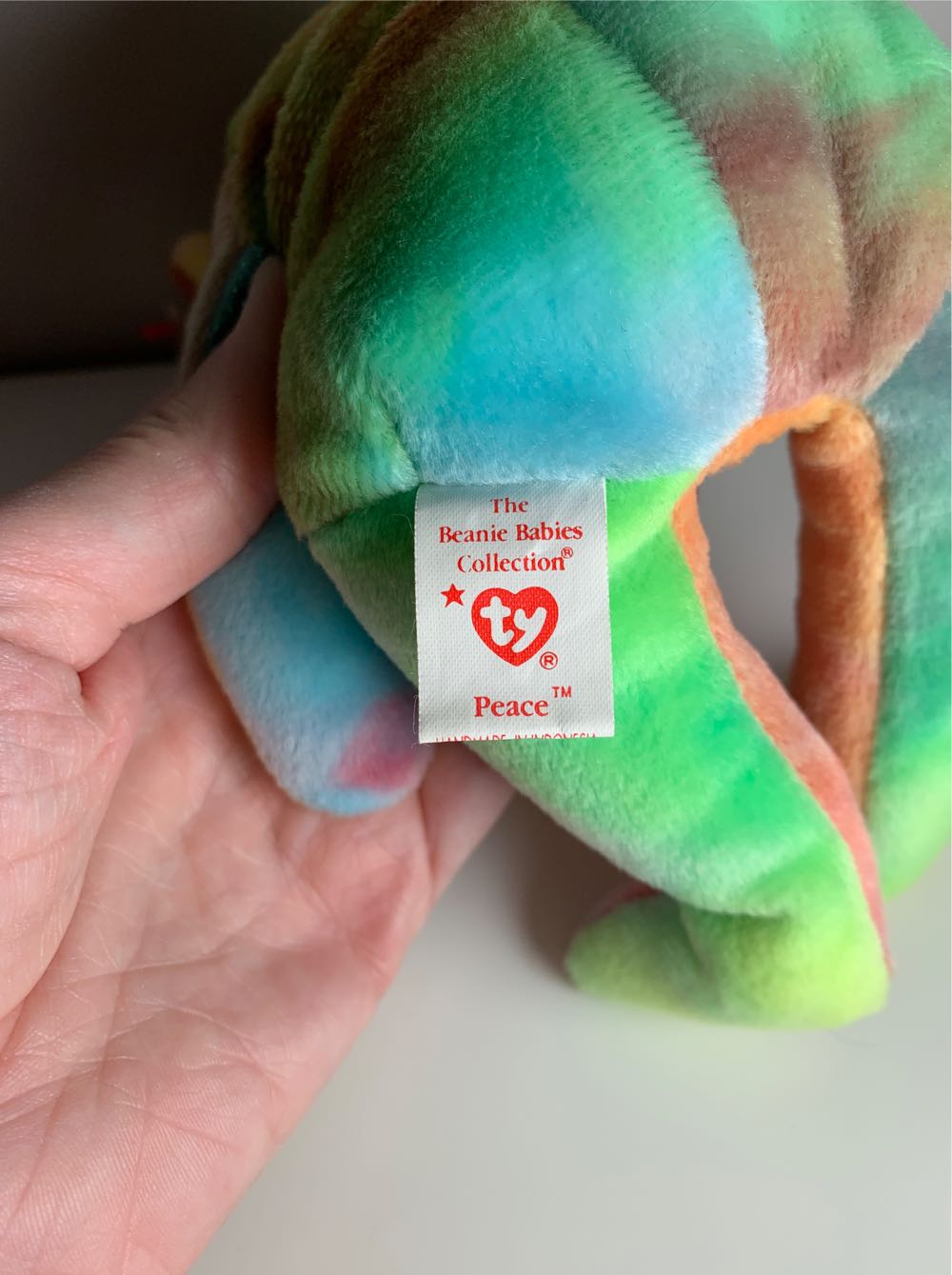 Peace  plush collectible [Barcode 008421040537] - Main Image 3