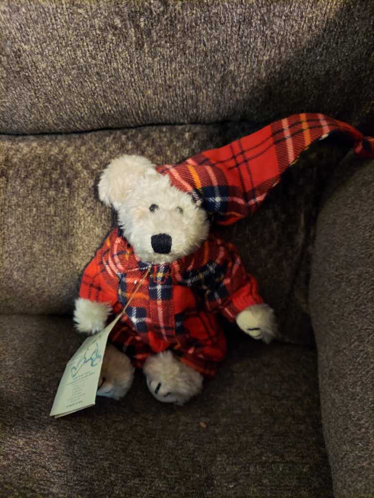 Lucille 8” No Tags