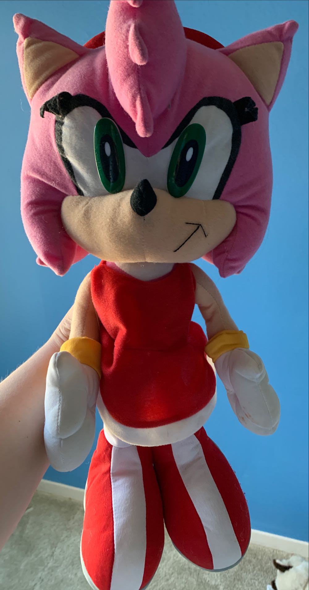 Funko Pop! Pokemon Pikachu Waving Vinyl Figure