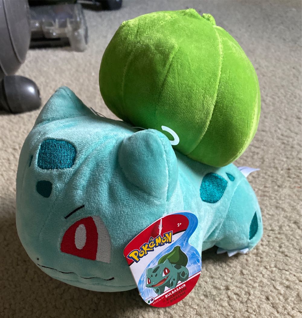 Bulbasaur  plush collectible [Barcode 889933952255] - Main Image 2