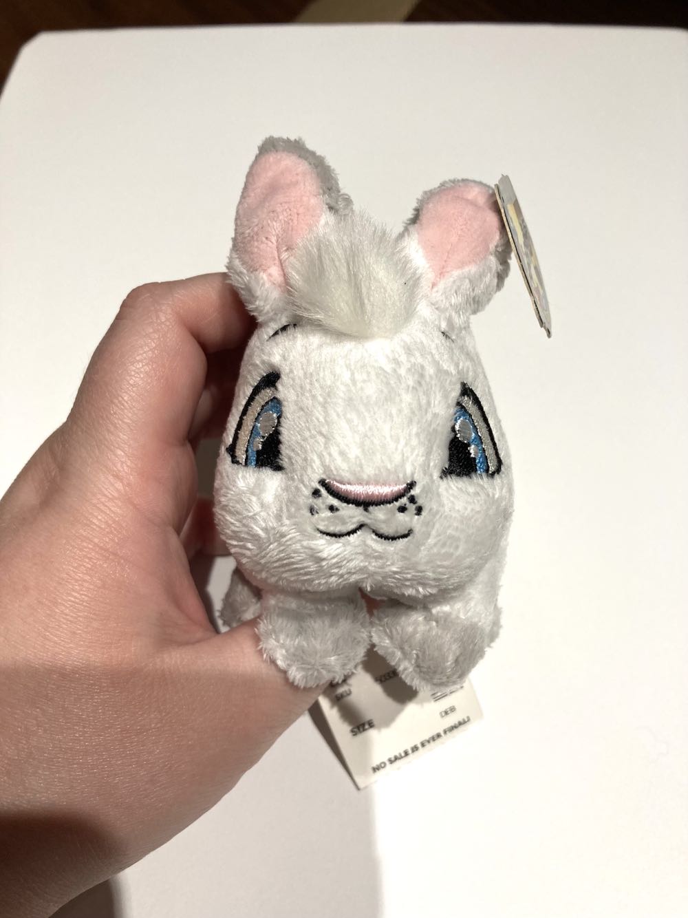 Snowbunny  plush collectible - Main Image 2
