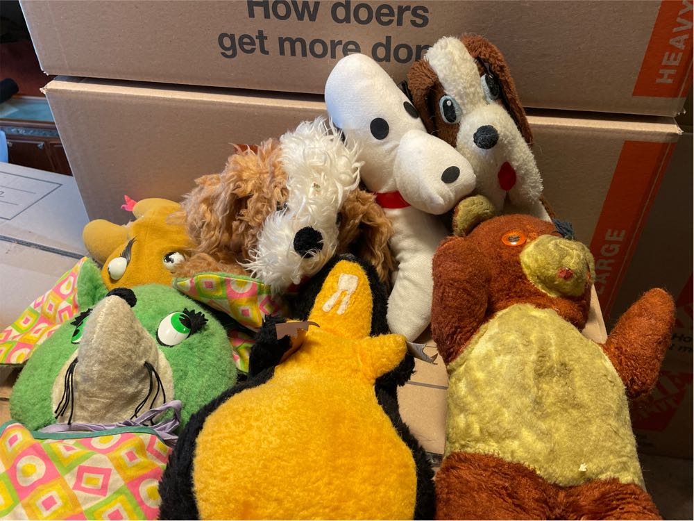 Crissle Lightbulb 8” Squishmallow