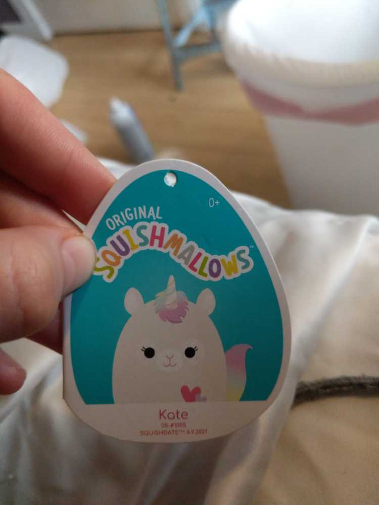 Kate The Unicorn  plush collectible [Barcode 734689534531] - Main Image 4