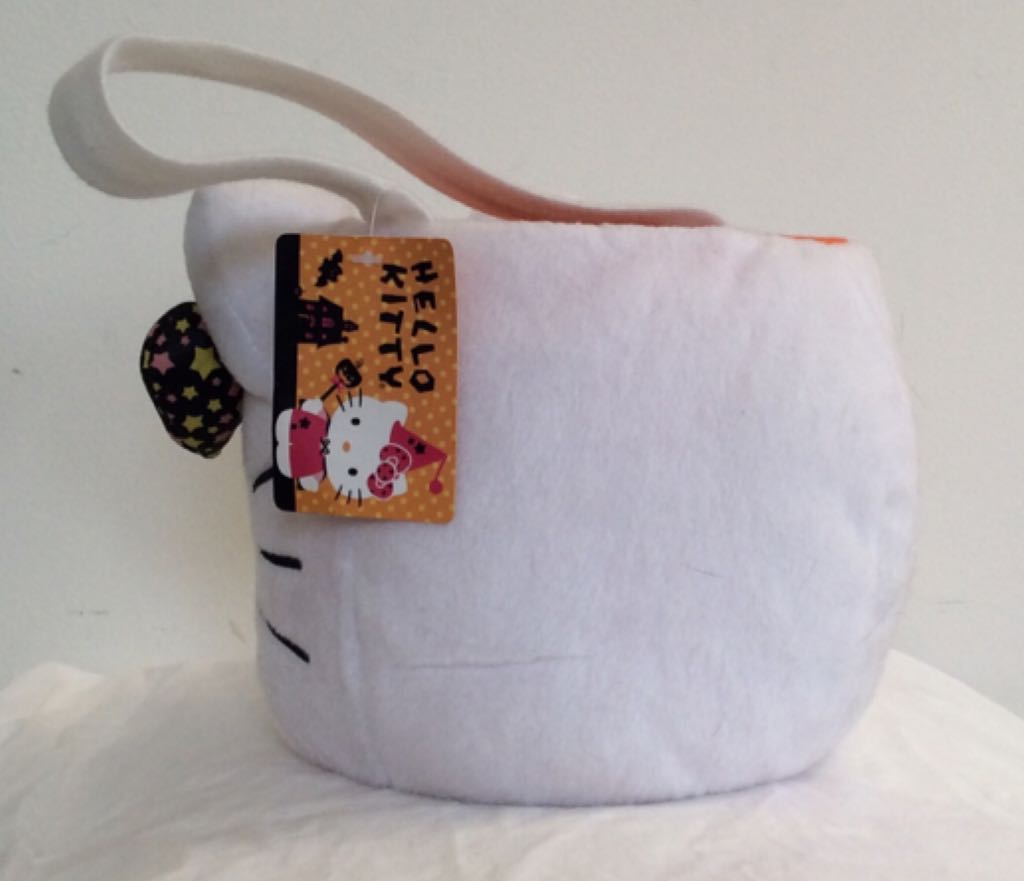 Halloween Hello Kitty Trick Or Treat Basket  plush collectible - Main Image 2