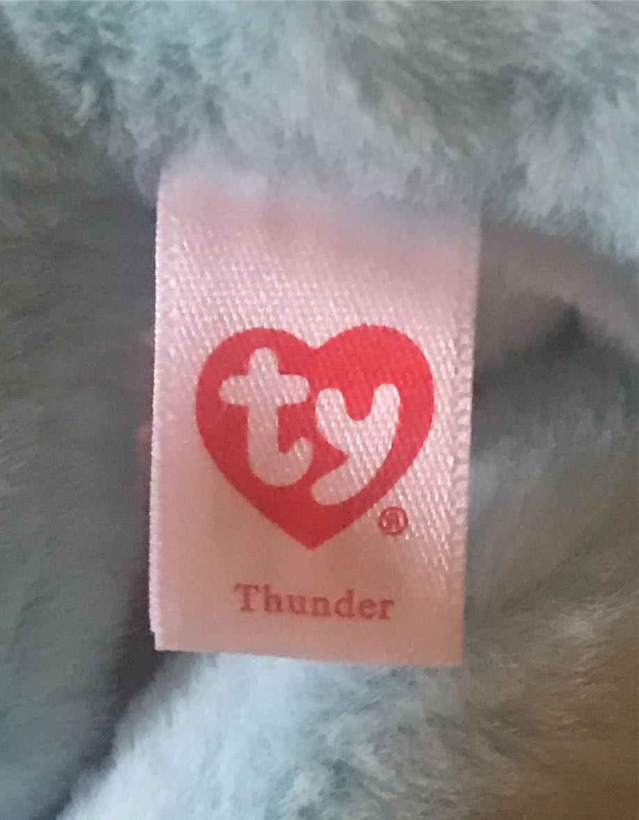 Thunder the Husky  (United States) plush collectible [Barcode 008421405404] - Main Image 4