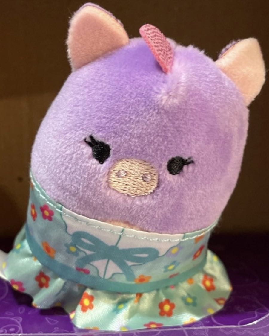 Tallulah The Unicorn  plush collectible - Main Image 1