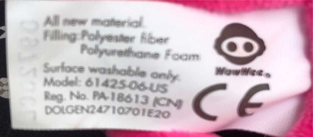 Pinkfong   Mommy Shark  (United States) plush collectible - Main Image 4