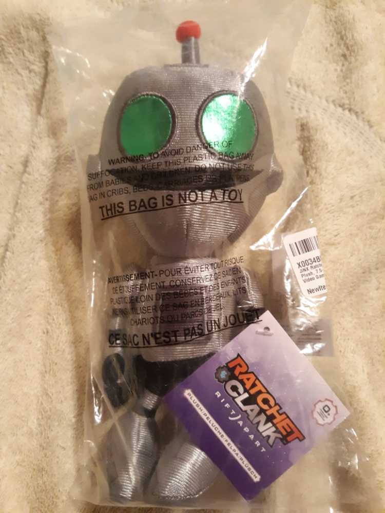 Ratchet & Clank: Rift Apart Clank Plush Jinx  (United States) plush collectible [Barcode 889343156977] - Main Image 2