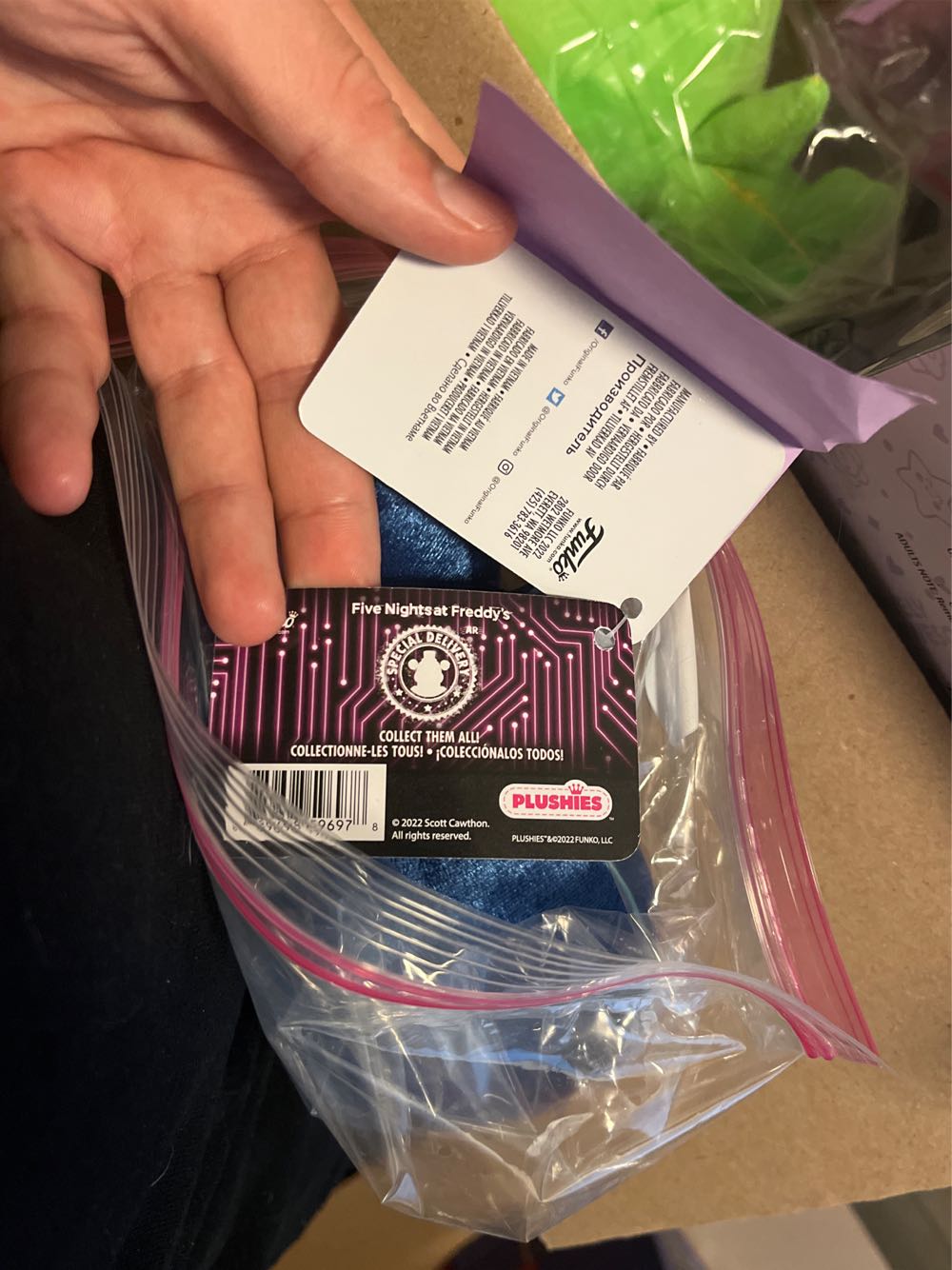 8 Funko Plush: Five Nights at Freddy’s - S7 VR High Score - Chica  (United States) plush collectible [Barcode 889698596978] - Main Image 2