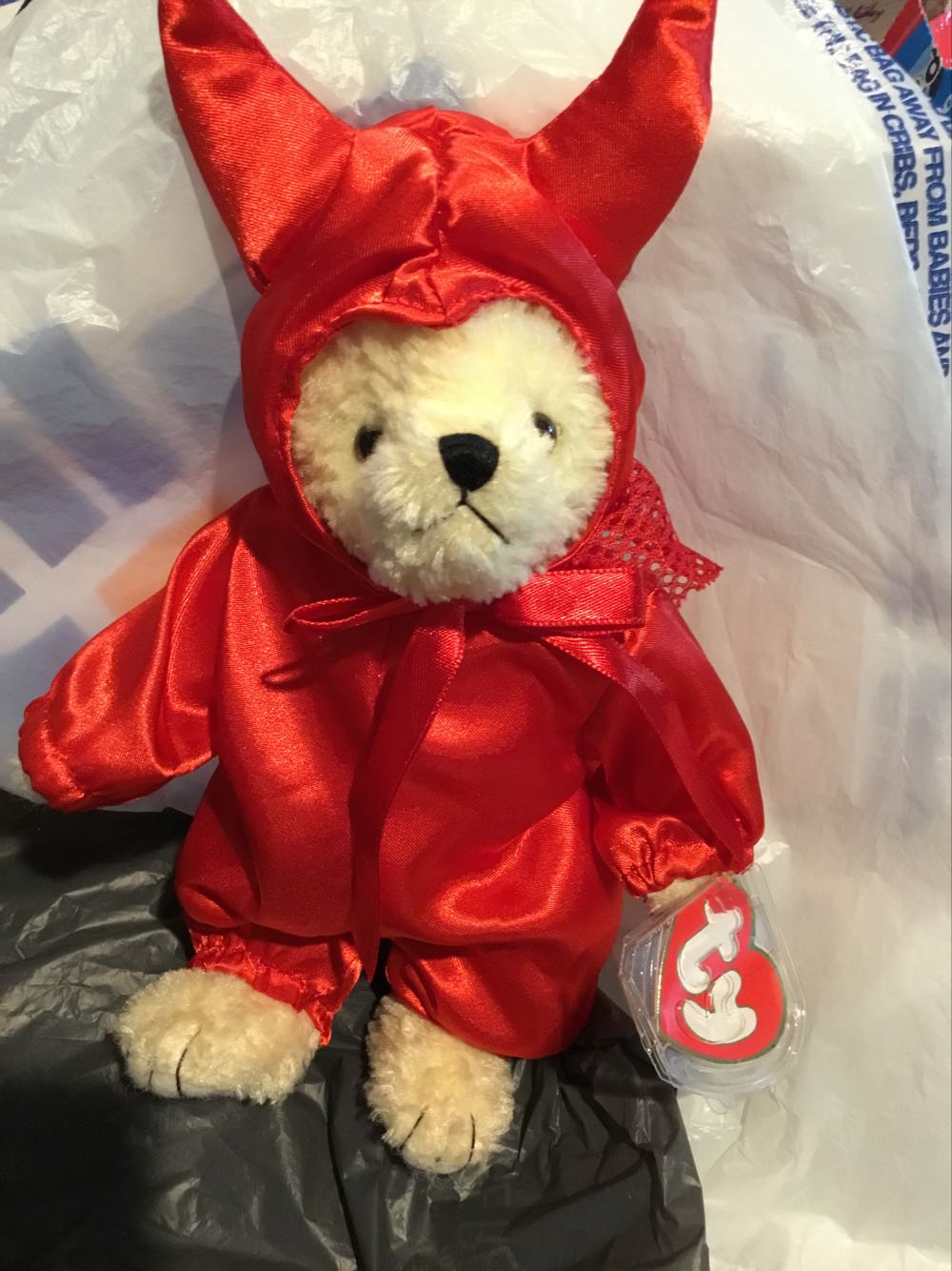 Devlin The Bear. L 🐻  plush collectible [Barcode 008421062775] - Main Image 4